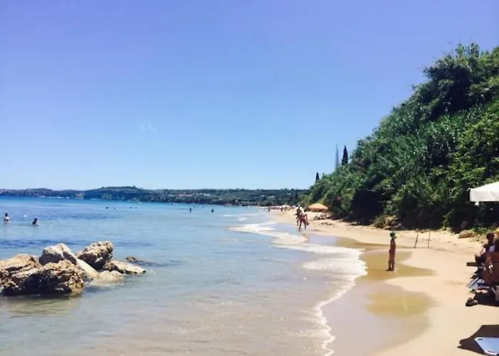 ανεμώνη - Anemoni Nyaraló